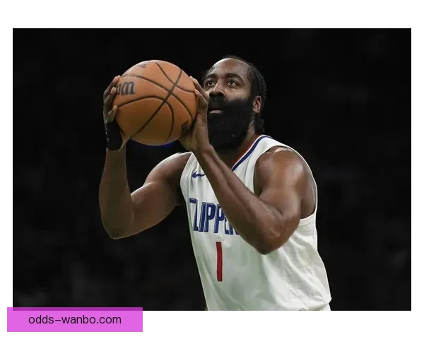 詹姆斯创NBA历史新纪录 三分球10投0中 一人复制哈登数据表现